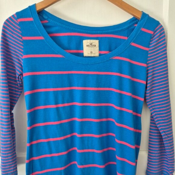 Hollister Y2K Blue and Pink Striped Scoop Neck Top Sz XS - Picture 2 of 9